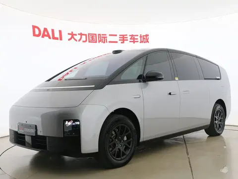2025 Li Auto MEGA Home
