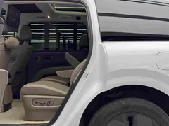2025 Li Auto i8 Standard, белый — фото 9
