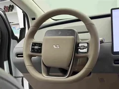 2025 Li Auto i8 Standard, белый — фото 14