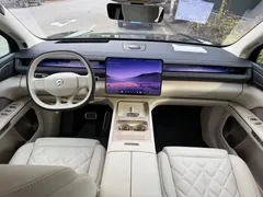 2026 Nio ES8 Luxury, чёрный — фото 6