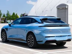 2025 Zeekr 007GT 75kWh, синий — фото 17