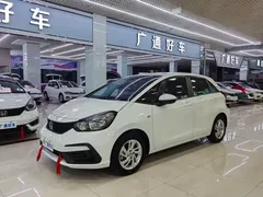 2021 Honda Fit 1.5L CVT, белый — фото 2