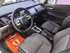 2021 Honda Fit 1.5L CVT, белый — фото 3