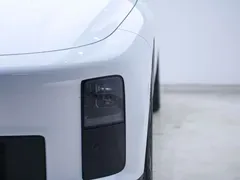 2025 Li Auto i6 2WD Standard, белый — фото 6