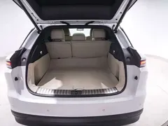 2025 Li Auto i6 2WD Standard, белый — фото 13