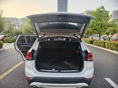 2022 BMW X1, белый — фото 15