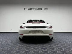 2020 Porsche 718 Boxster 2.0T, белый — фото 7