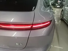 2025 Nio ET5T 75kWh Touring — фото 8
