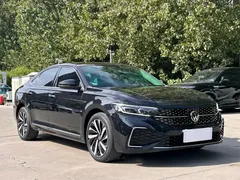 2022 Volkswagen Passat 330TSI Luxury, чёрный — фото 3
