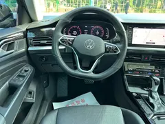 2022 Volkswagen Passat 330TSI Luxury, чёрный — фото 9