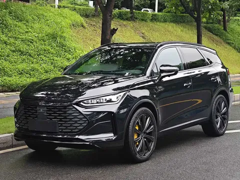 2024 BYD Tang