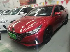 2022 Hyundai Elantra 240TGDi DCT LUX Premium — фото 2