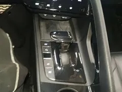 2022 Hyundai Elantra 240TGDi DCT LUX Premium — фото 14