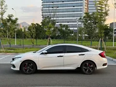 2019 Honda Civic 220TURBO CVT VI, белый — фото 3
