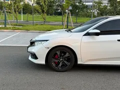 2019 Honda Civic 220TURBO CVT VI, белый — фото 4