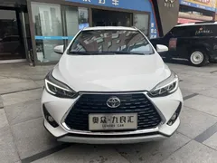 2022 Toyota Yaris L Zhixuan X 1.5L CVT PLUS, белый — фото 2