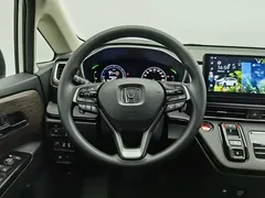 2022 Honda Odyssey 2.0L e:HEV, белый — фото 11