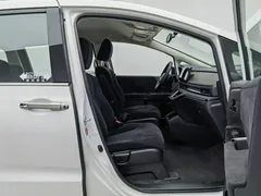 2022 Honda Odyssey 2.0L e:HEV, белый — фото 23