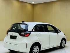 2021 Honda Fit 1.5L CVT, белый — фото 15