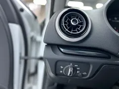 2020 Audi A3 Sedan 35 TFSI V, белый — фото 15