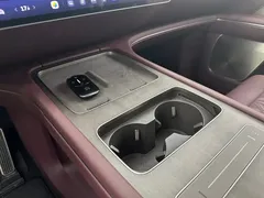 2026 Nio ES8 6-seat Executive Luxury — фото 13