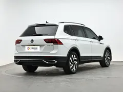 2023 Volkswagen Tiguan L 330TSI AT 2WD, белый — фото 3
