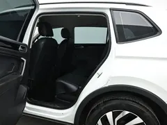 2023 Volkswagen Tiguan L 330TSI AT 2WD, белый — фото 13