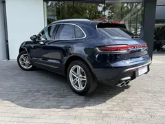 2023 Porsche Macan 2.0T, синий — фото 15