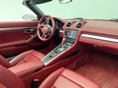 2022 Porsche 718 Boxster 2.0T, белый — фото 10
