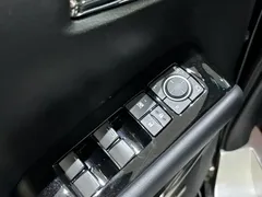 2020 Lexus LM 300h, чёрный — фото 10