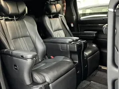 2020 Lexus LM 300h, чёрный — фото 16