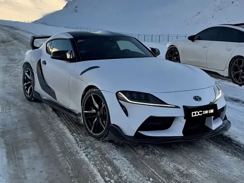 2022 Toyota Supra GR SUPRA 3.0T Standard