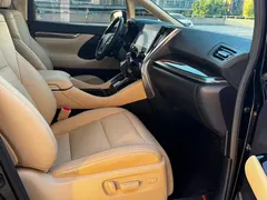 2021 Toyota Alphard Hybrid 2.5L Premium, чёрный — фото 10