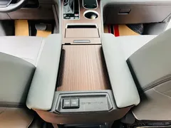 2023 Toyota Sienna 2.5L Hybrid Luxury, белый — фото 16