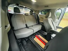 2023 Toyota Sienna 2.5L Hybrid Luxury, белый — фото 18