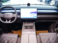 2026 Nio ES8 Luxury, чёрный — фото 4