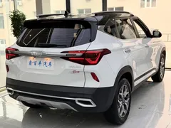 2021 Kia Seltos 1.5L CVT, белый — фото 10