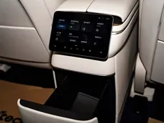 2026 Nio ES8 6-seat Executive Signature, синий — фото 18