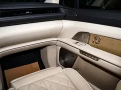 2026 Nio ES8 6-seat Executive Signature, синий — фото 22