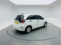 2021 Honda Fit 1.5L CVT, белый — фото 7