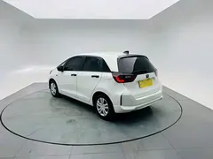 2021 Honda Fit 1.5L CVT, белый — фото 9