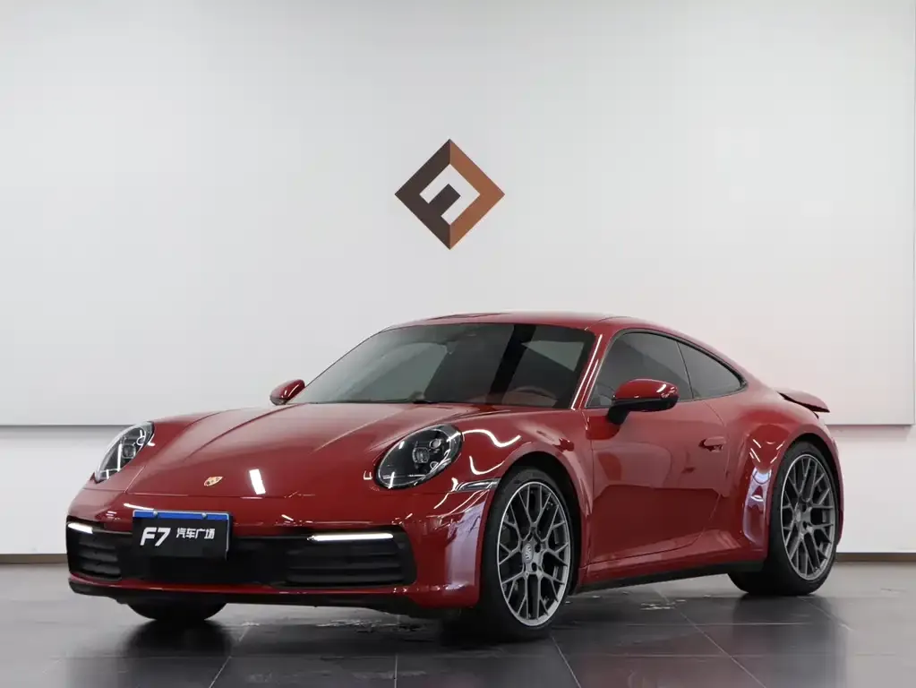 2022 Porsche 911 Carrera 4 3.0T
