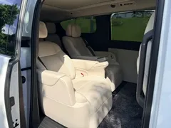 2024 Li Auto MEGA Ultra, белый — фото 16