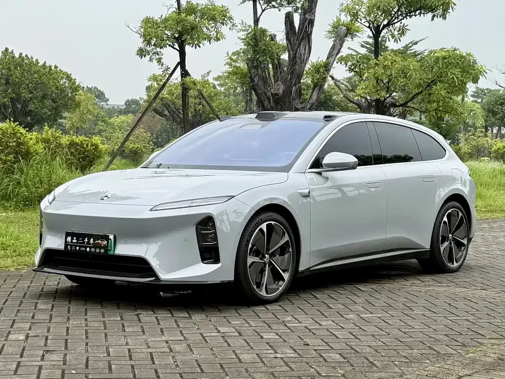 2025 Nio ET5T 75kWh Touring