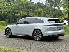 2025 Nio ET5T 75kWh Touring — фото 19