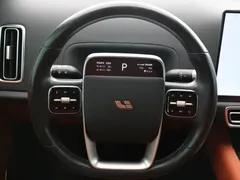 2024 Li Auto L9 Ultra, зелёный — фото 10