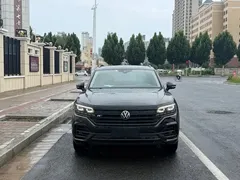 2021 Volkswagen Touareg 3.0TSI, чёрный — фото 2