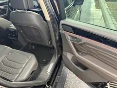 2021 Volkswagen Touareg 3.0TSI, чёрный — фото 9