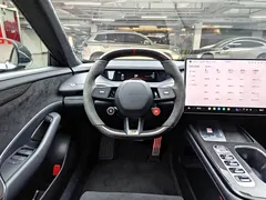 2025 Xiaomi SU7 Ultra Ultra, белый — фото 12