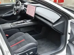 2025 Xiaomi SU7 Ultra Ultra, белый — фото 16